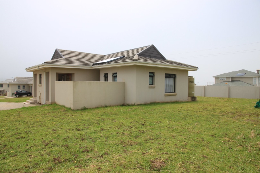 2 Bedroom Property for Sale in Kidds Beach Eastern Cape
